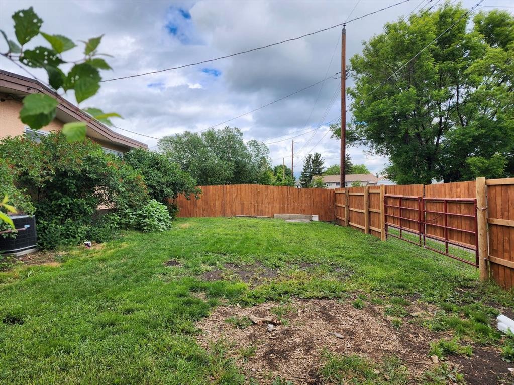 5404 5Th Street West, Claresholm, AB