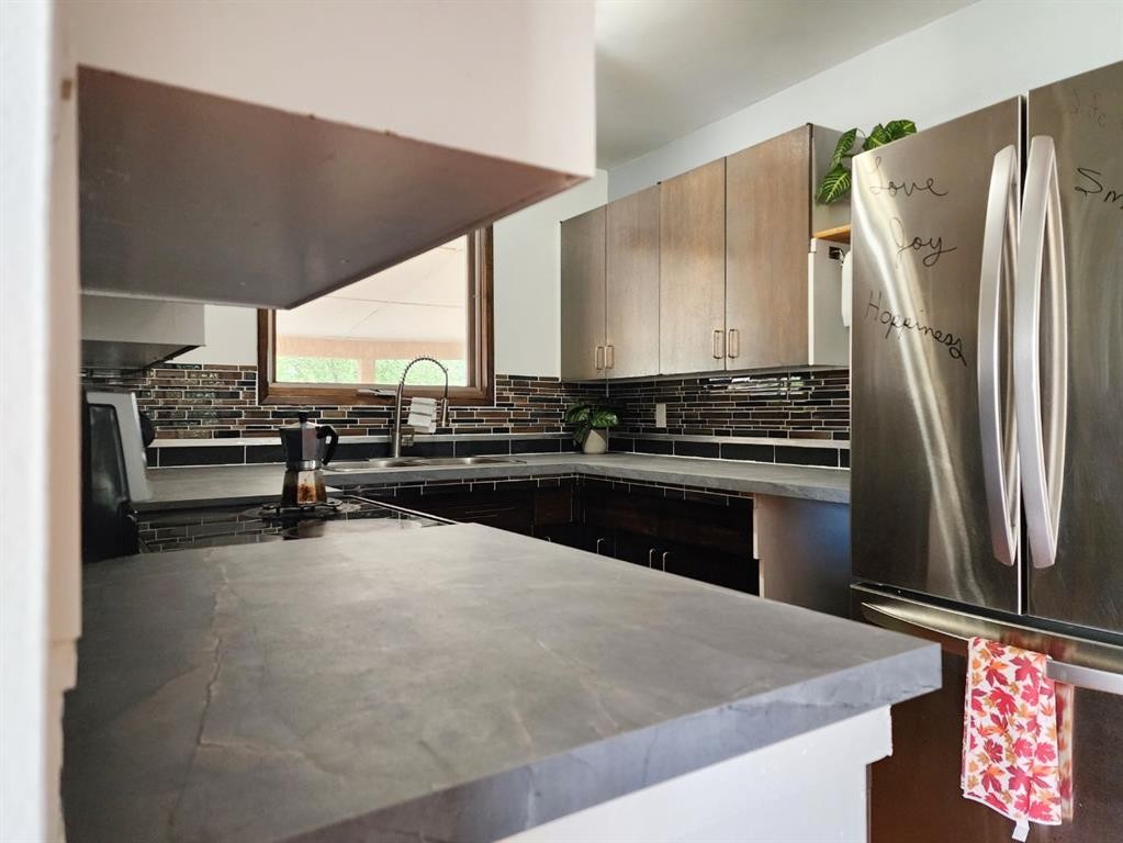 5404 5Th Street West, Claresholm, AB