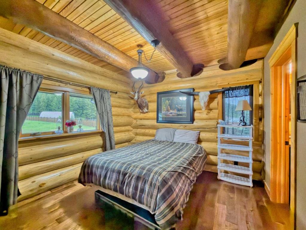 21407 29 Avenue, Bellevue, AB