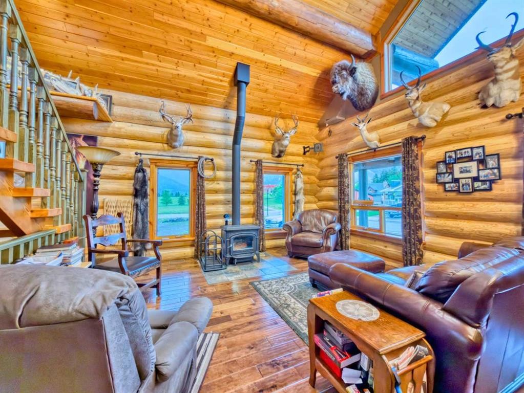21407 29 Avenue, Bellevue, AB