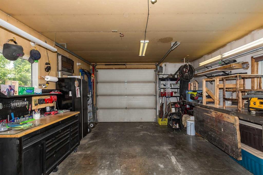 2123 16 Avenue, Coaldale, AB