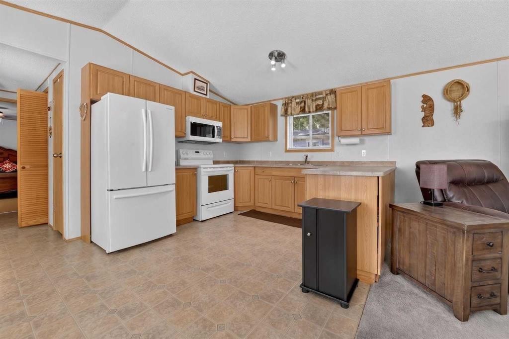 315 Yardmaster, Coaldale, AB
