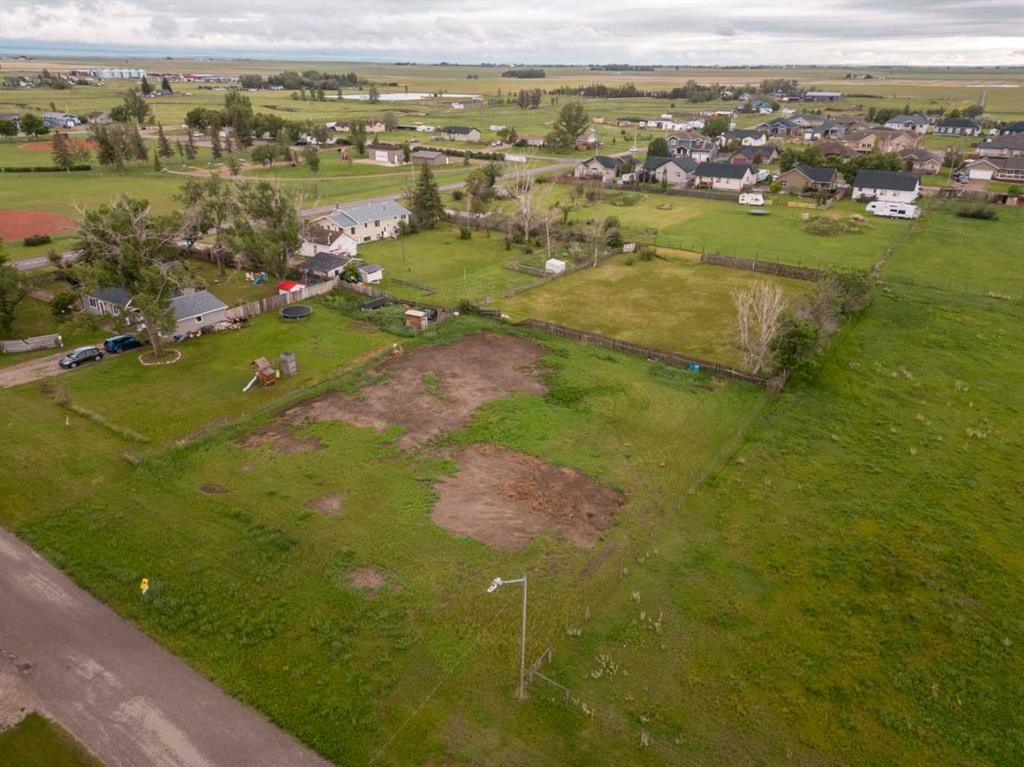 225 5Th Street, Stirling, AB