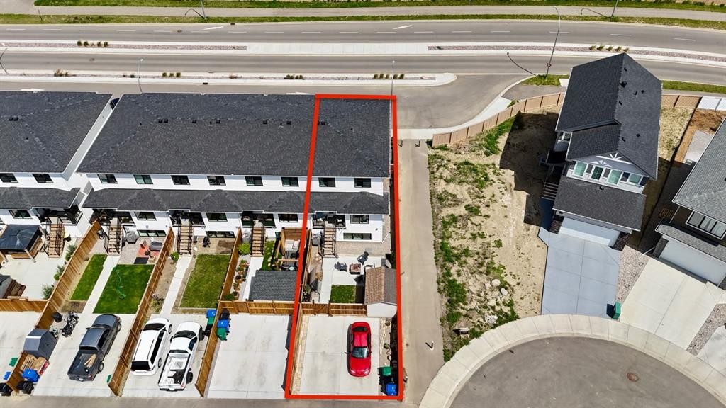 1064 Coalbrook Gate West, Lethbridge, AB