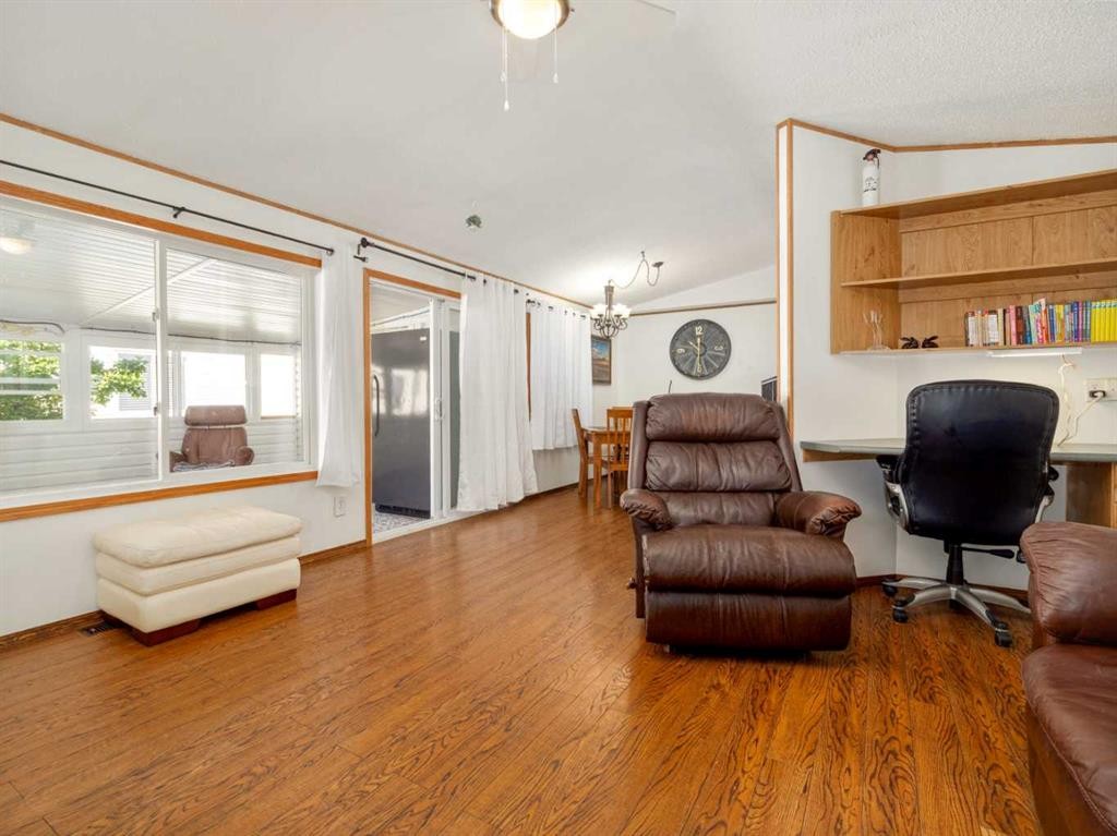 22 Westover Crescent, Claresholm, AB