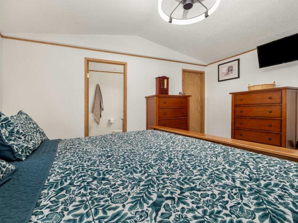 22 Westover Crescent, Claresholm, AB