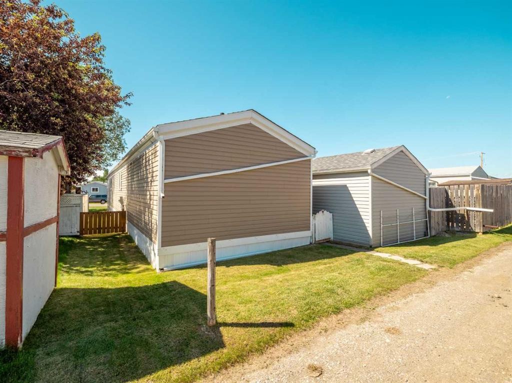 22 Westover Crescent, Claresholm, AB