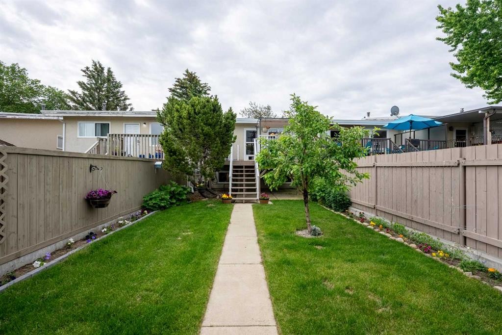 23 Selkirk Road West, Lethbridge, AB