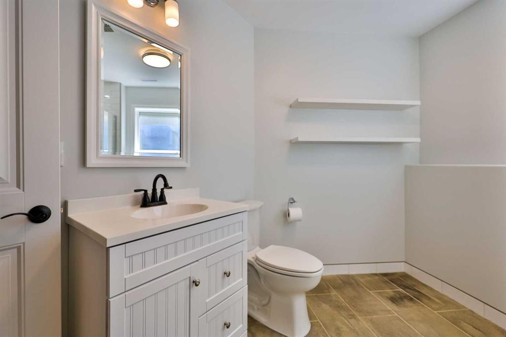 1988 Parkside Way, Coaldale, AB