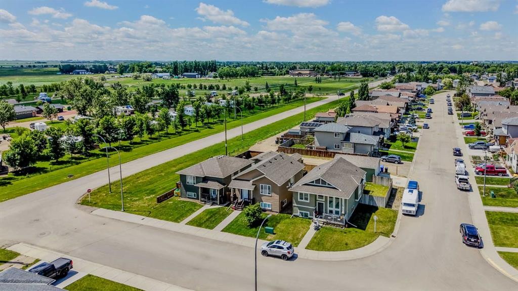 1988 Parkside Way, Coaldale, AB