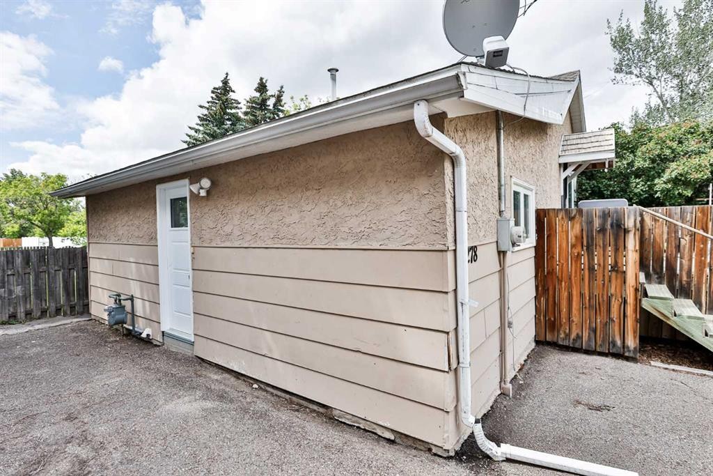 278 N 100 E, Raymond, AB