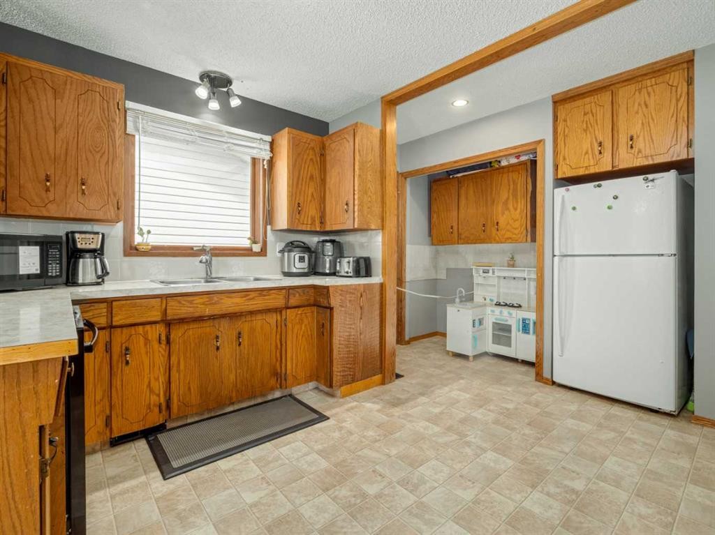 5205 40 Avenue, Taber, AB