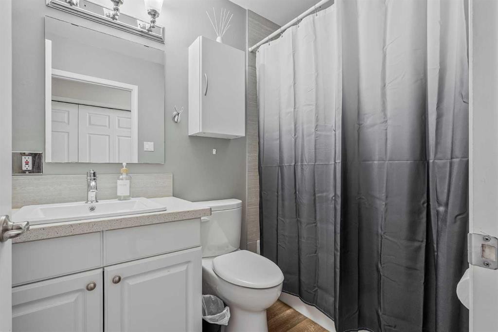 304-855 Columbia Boulevard West, Lethbridge, AB