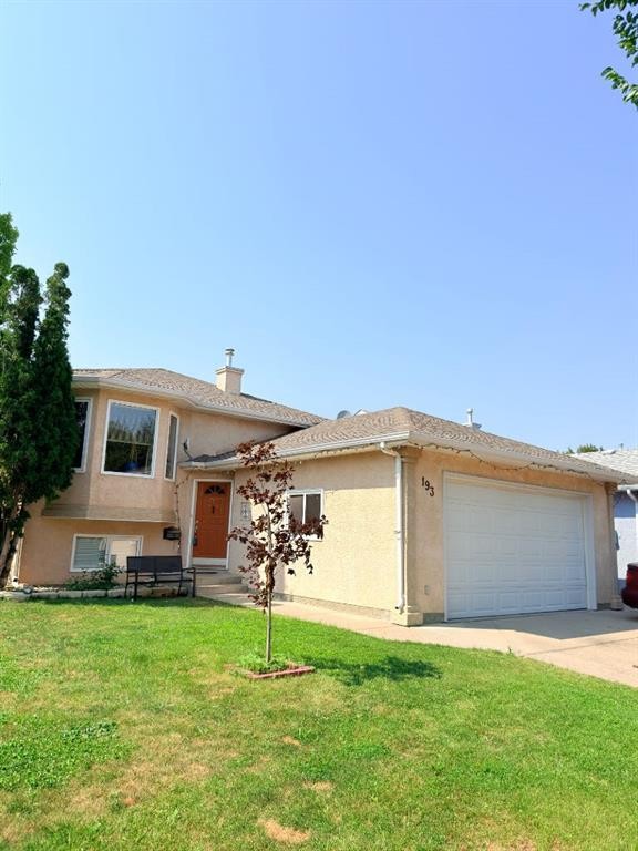 193 Uplands Boulevard North, Lethbridge, AB - Outdoor