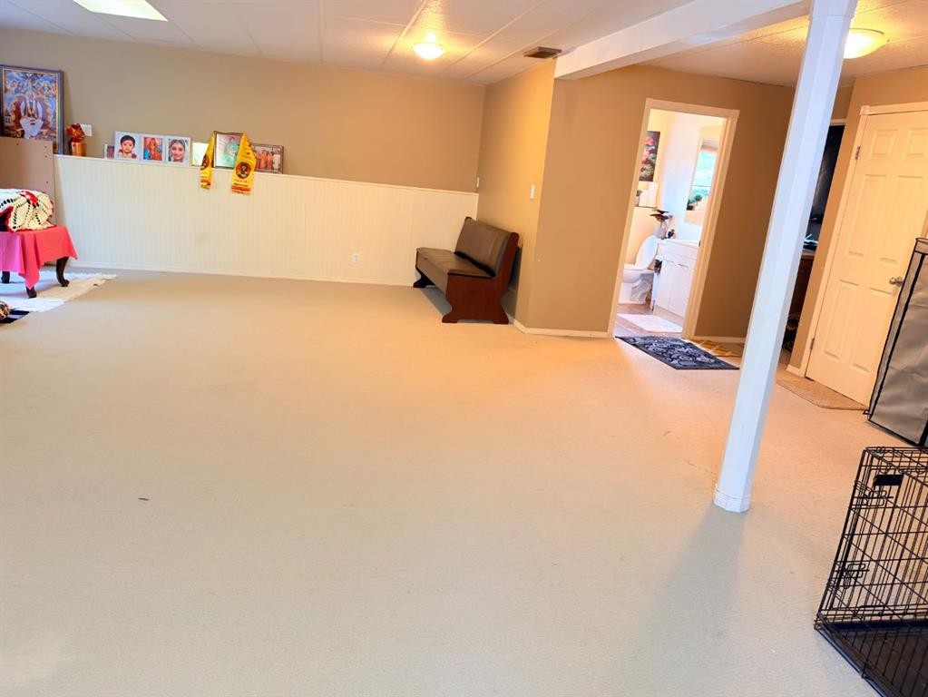 193 Uplands Boulevard North, Lethbridge, AB - Indoor
