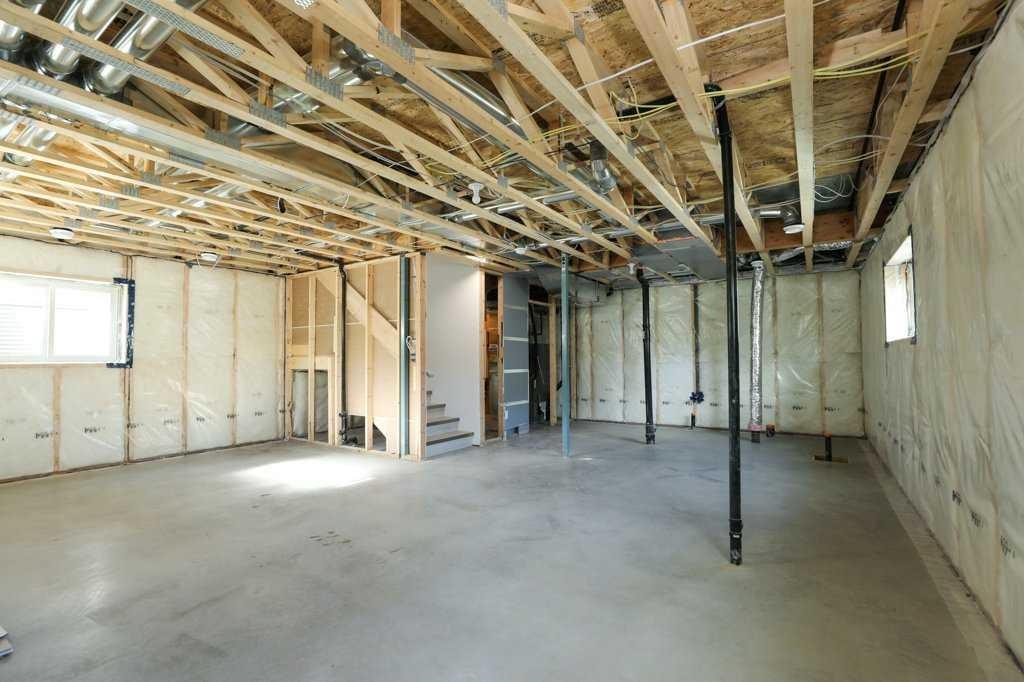 664 Devonia Road West, Lethbridge, AB