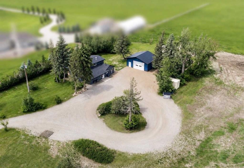 315 55 Avenue, Coalhurst, AB - Outdoor With View