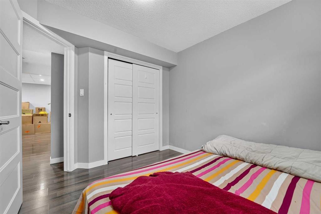 285 Coalbanks Boulevard West, Lethbridge, AB