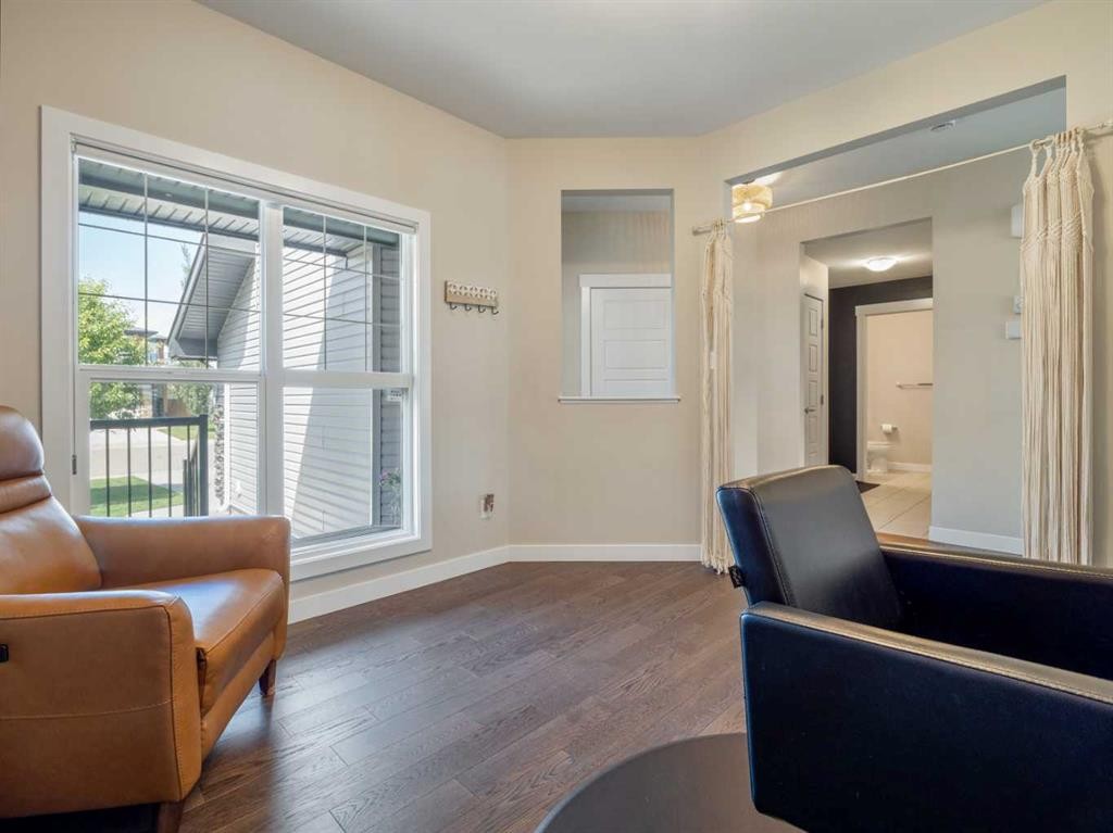 187 Westgate Drive, Coaldale, AB