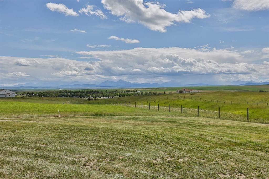 5 Walking Plow Estates, Cowley, AB