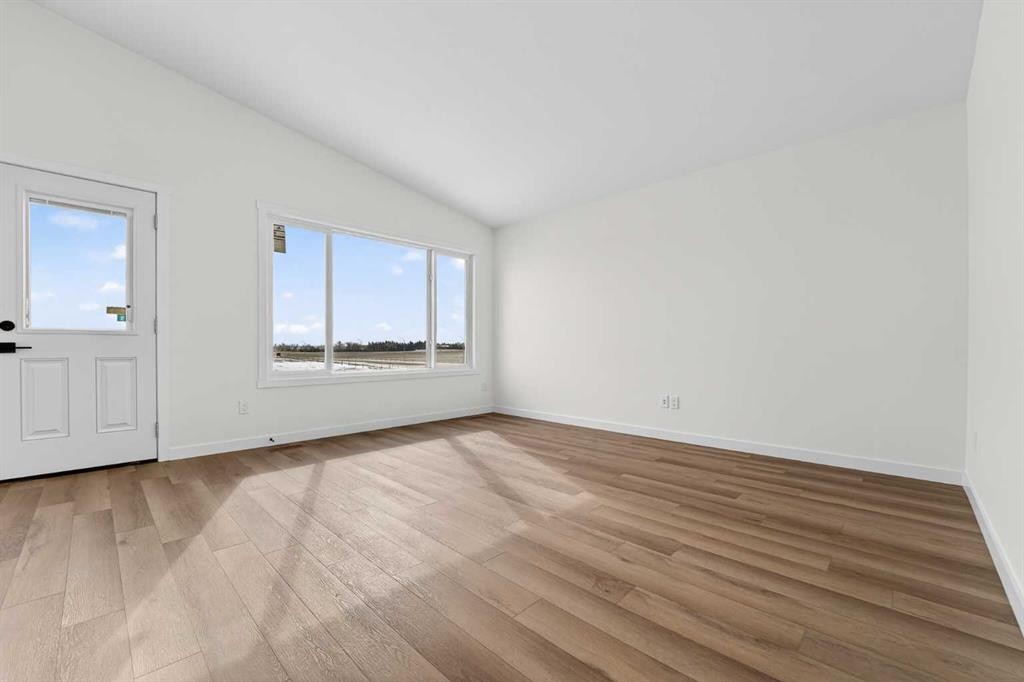 4605 7 Street, Coalhurst, AB - Indoor Photo Showing Other Room