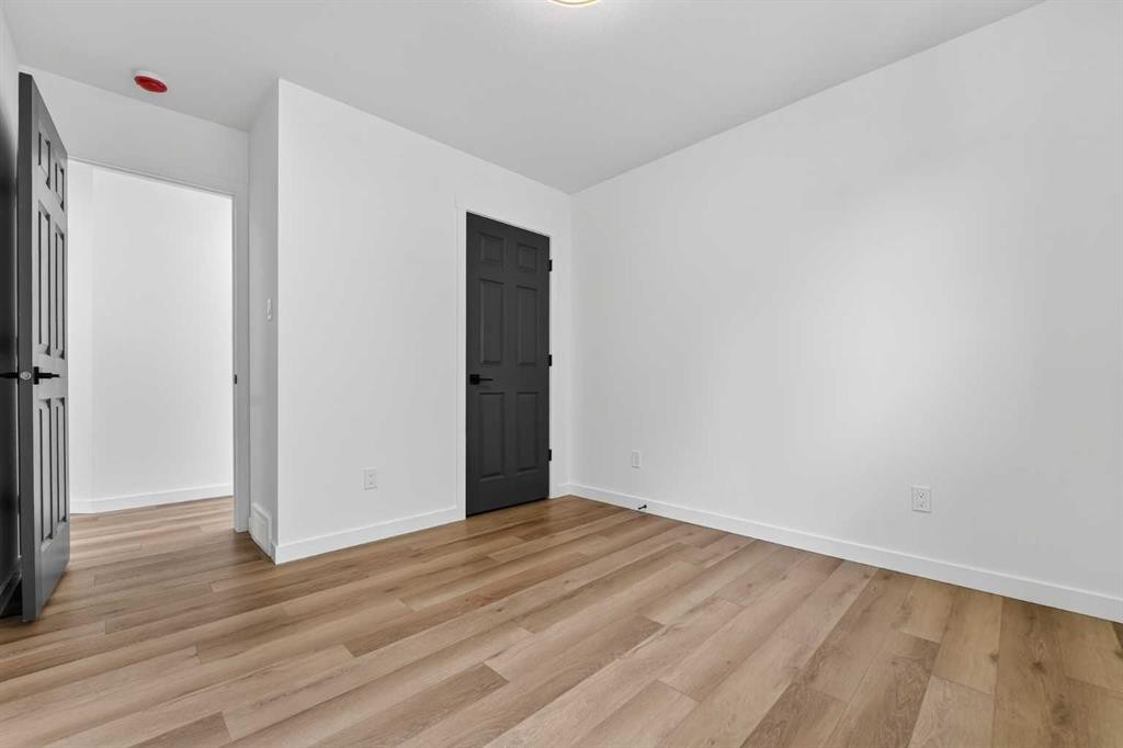 4605 7 Street, Coalhurst, AB - Indoor Photo Showing Other Room