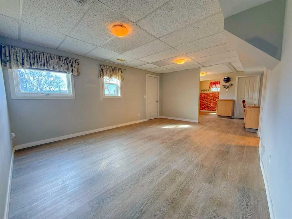 129 5 Avenue, Champion, AB - Indoor