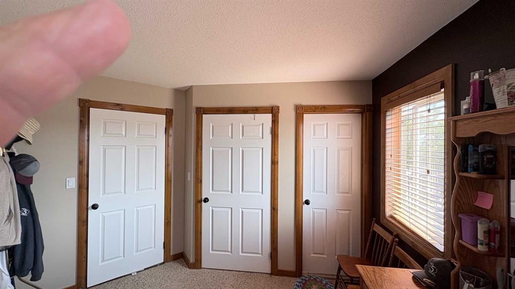 253 Westview Crescent, Bow Island, AB