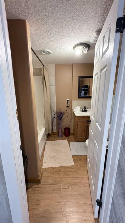 253 Westview Crescent, Bow Island, AB