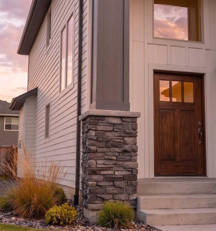 2132 30B Avenue, Coaldale, AB - Outdoor With Exterior