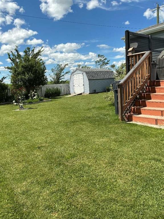 947 Main, Milk River, AB