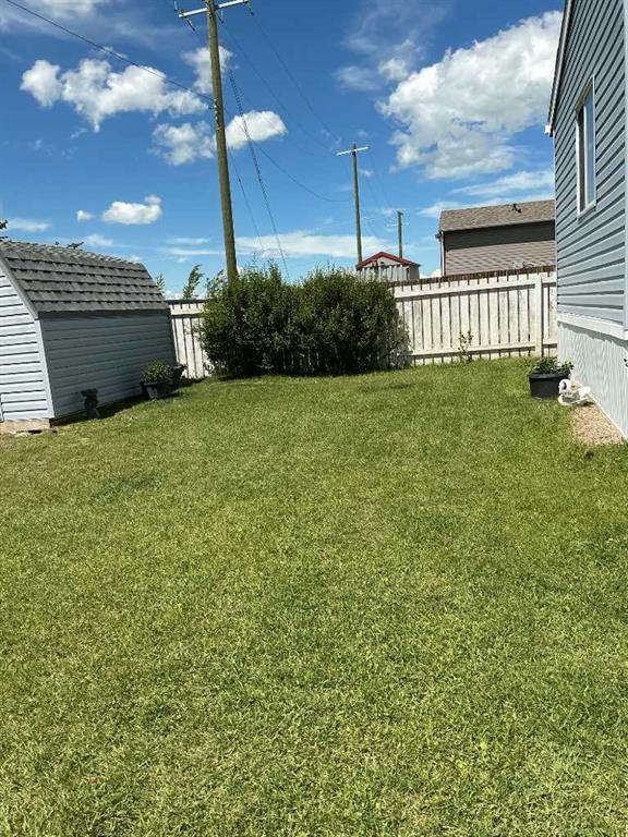 947 Main, Milk River, AB