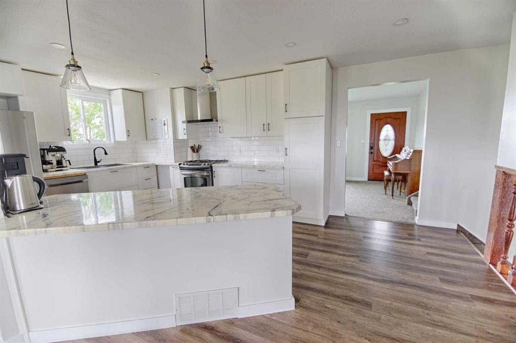 316 Alberta Avenue, Chin, AB