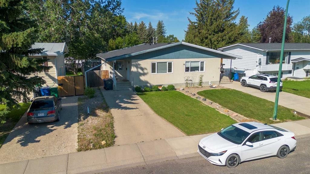 27 Laval Boulevard West, Lethbridge, AB - Outdoor