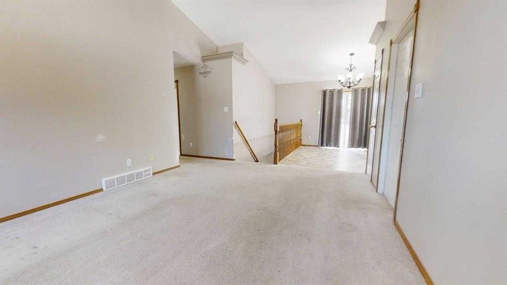 42 Mt Backus Crescent West, Lethbridge, AB