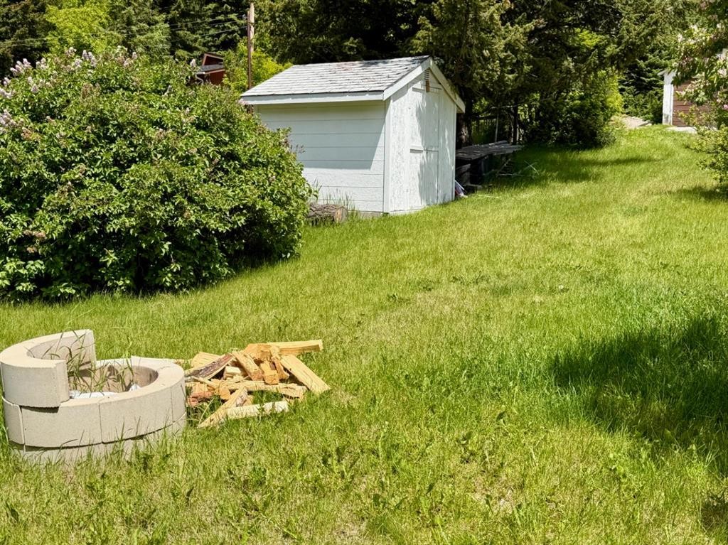 14825 21 Avenue South, Frank, AB - Outdoor