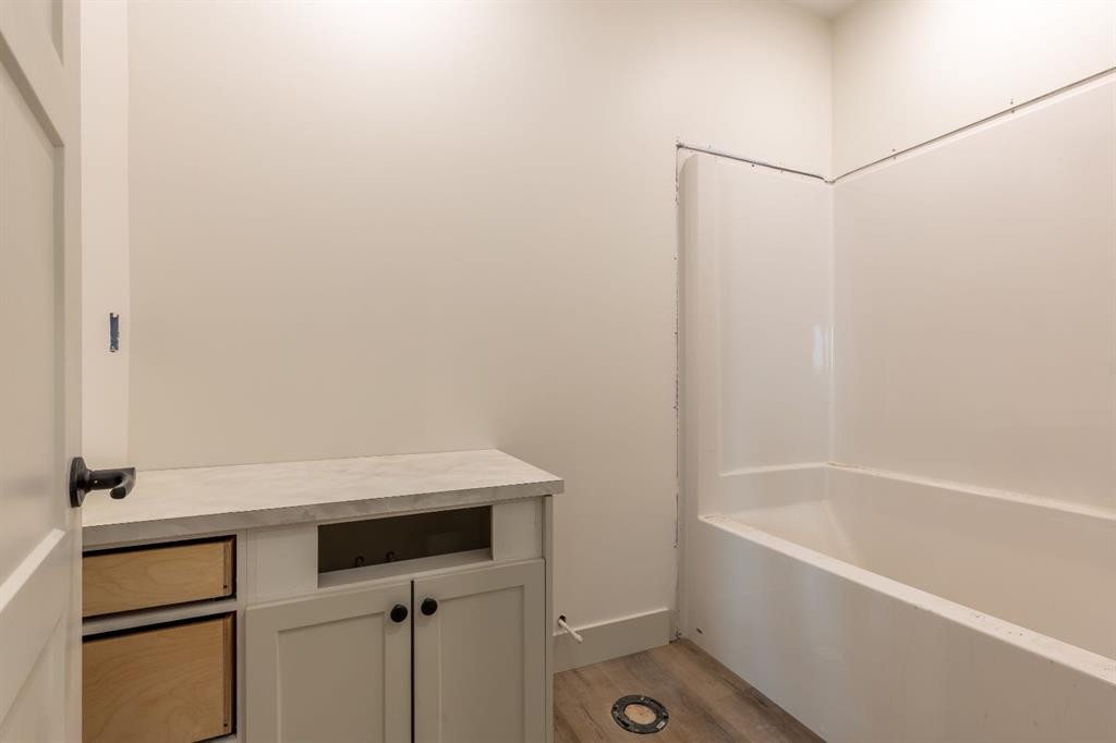 902 Willow Lane, Fort Macleod, AB - Indoor Photo Showing Other Room