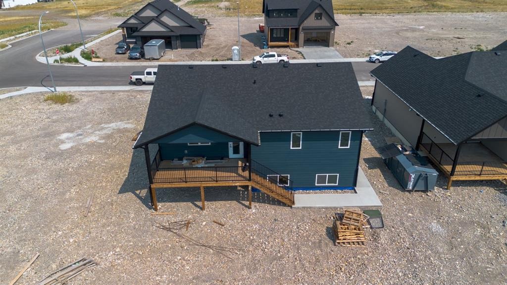 902 Willow Lane, Fort Macleod, AB - Outdoor