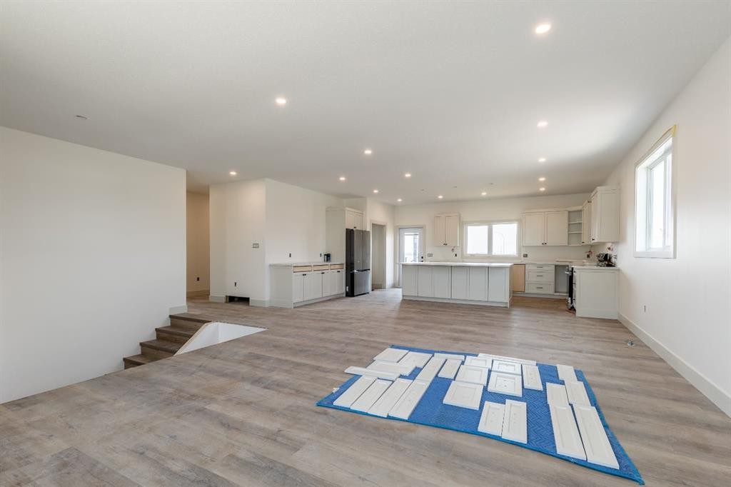 902 Willow Lane, Fort Macleod, AB - Indoor