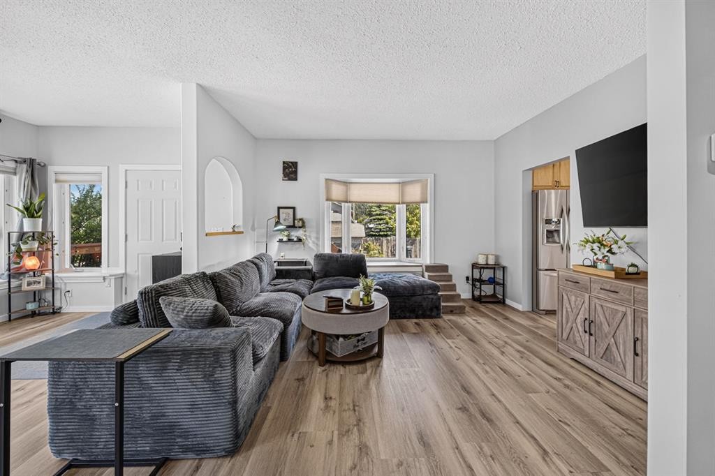 1809 129 Street, Blairmore, AB