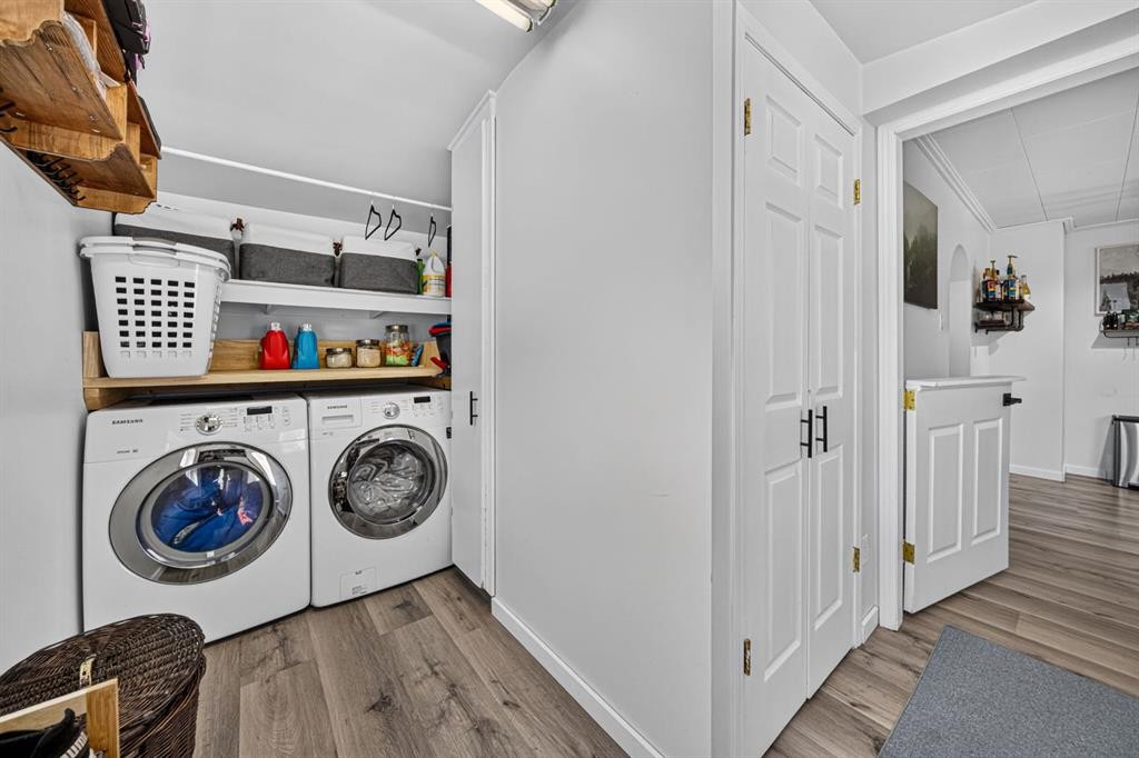 1809 129 Street, Blairmore, AB