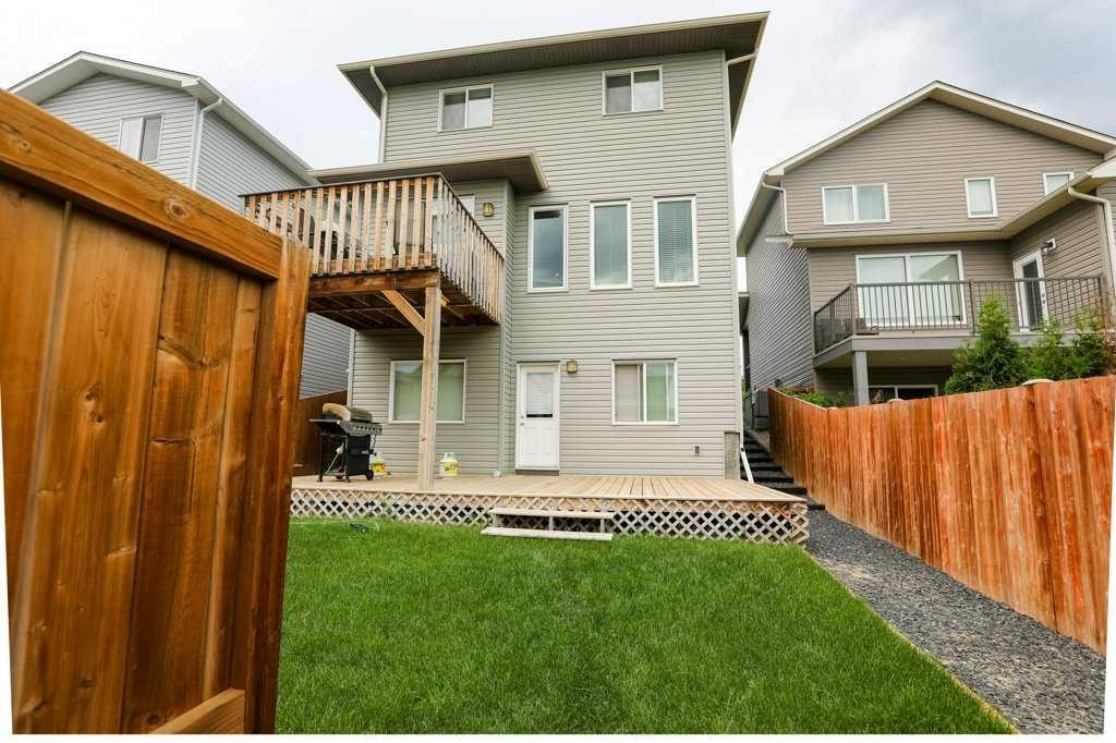 567 Moonlight Lane West, Lethbridge, AB - Outdoor