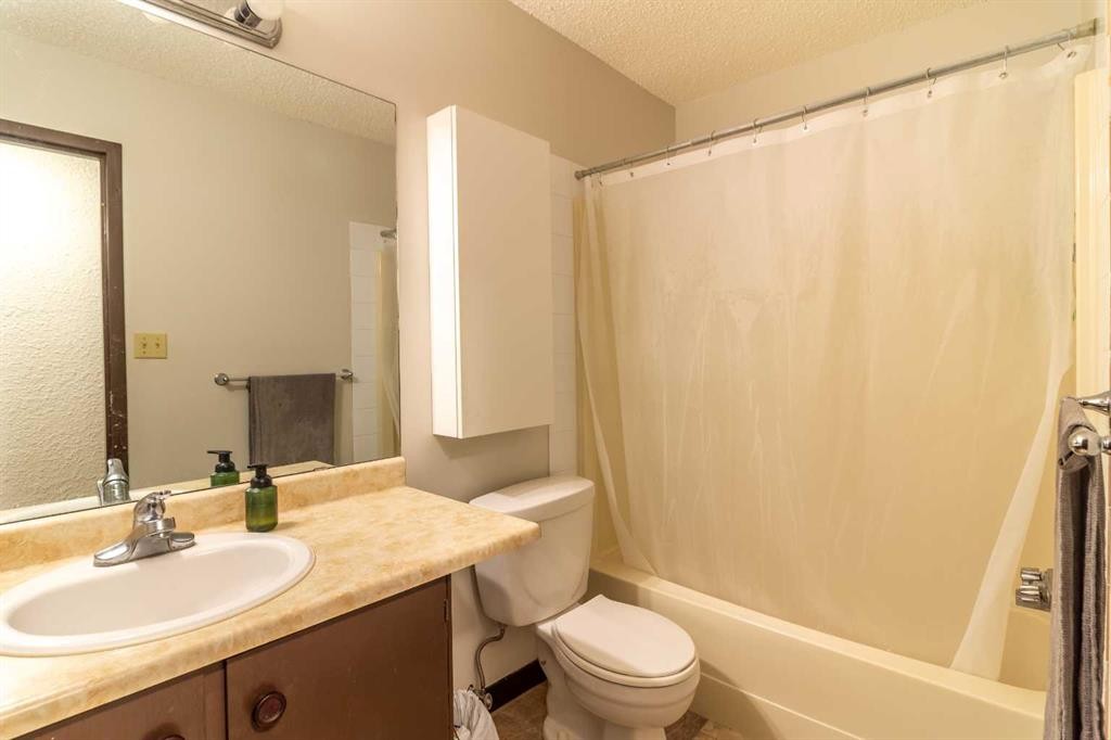 14-3440 23Rd Ave South, Lethbridge, AB
