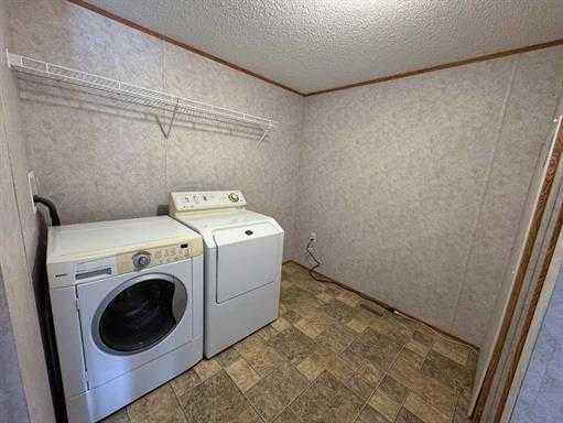 305 Rodeo Drive, Fort Macleod, AB