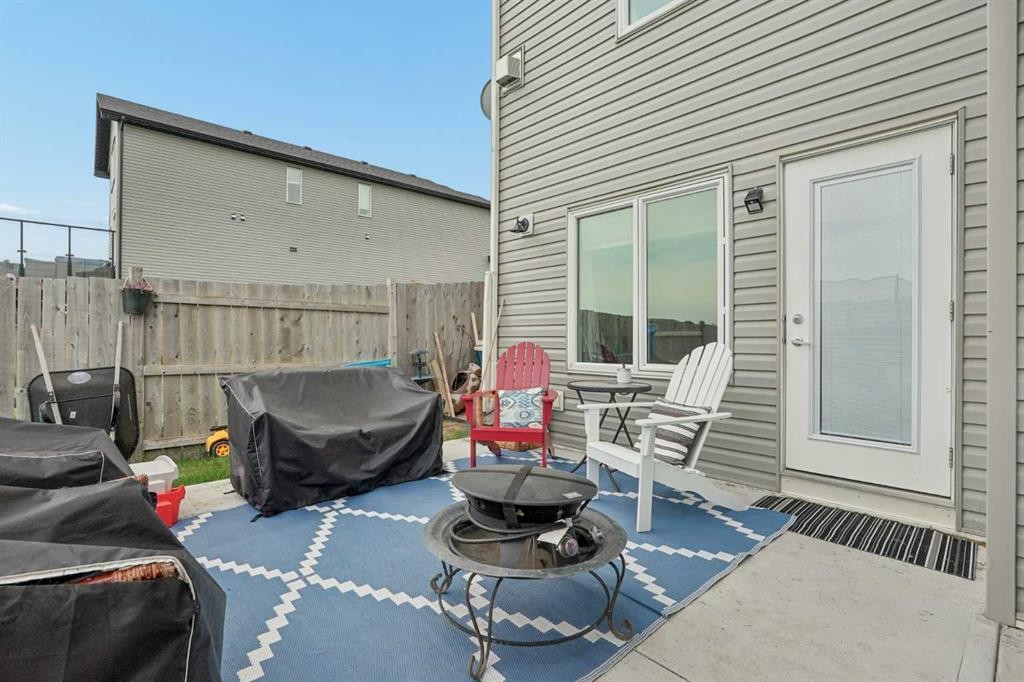 648 Parkside Green, Coaldale, AB - Outdoor With Deck Patio Veranda With Exterior