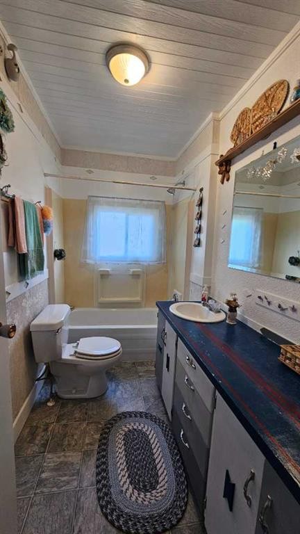 104 1 A Avenue, Coutts, AB - Indoor Photo Showing Bathroom