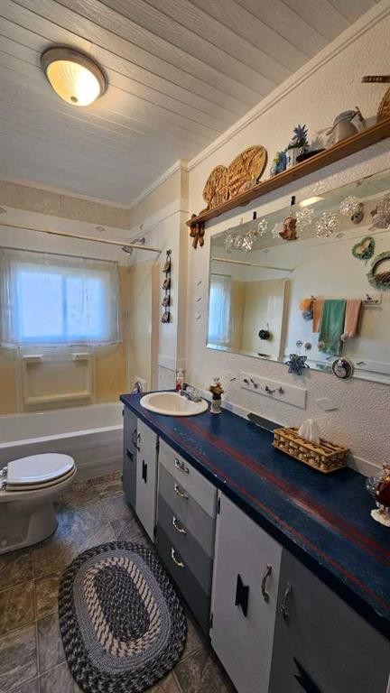 104 1 A Avenue, Coutts, AB - Indoor Photo Showing Bathroom