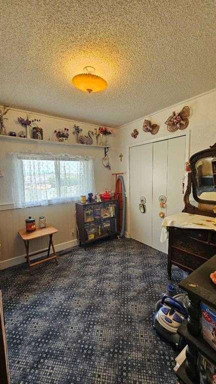 104 1 A Avenue, Coutts, AB - Indoor