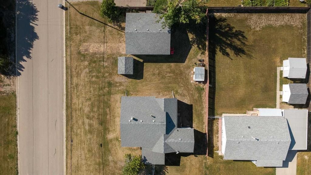 180 E 400 N, Raymond, AB - Outdoor