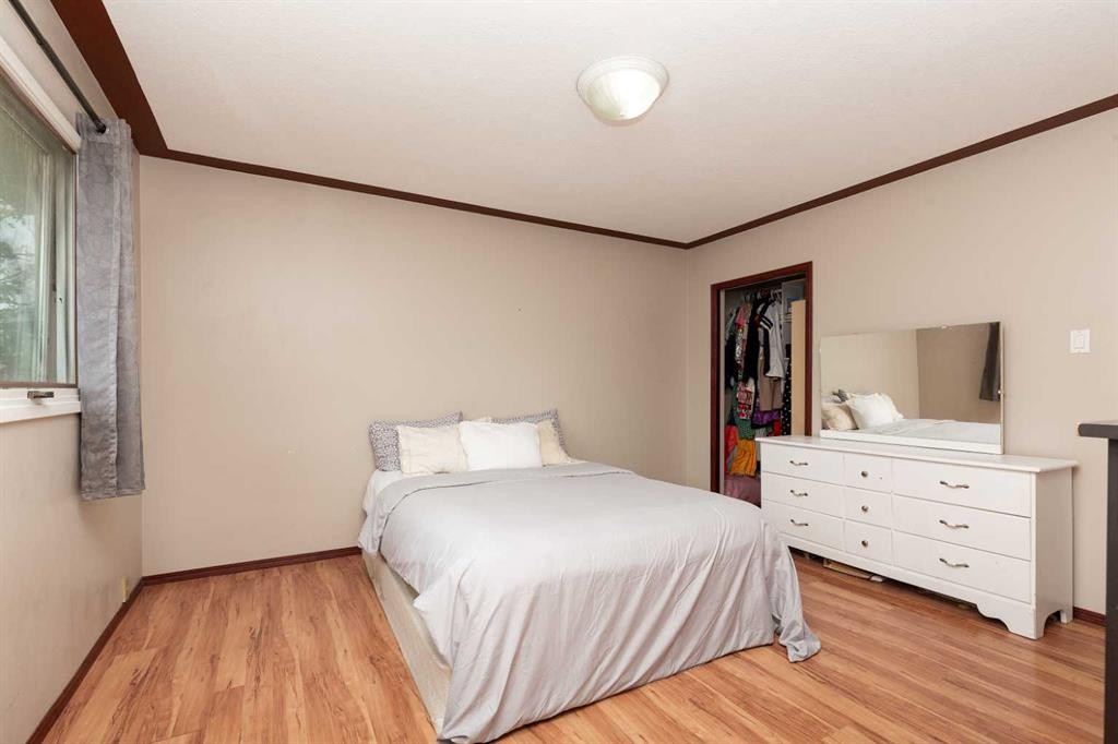 258 Mcdermott Road, Coalhurst, AB - Indoor Photo Showing Bedroom
